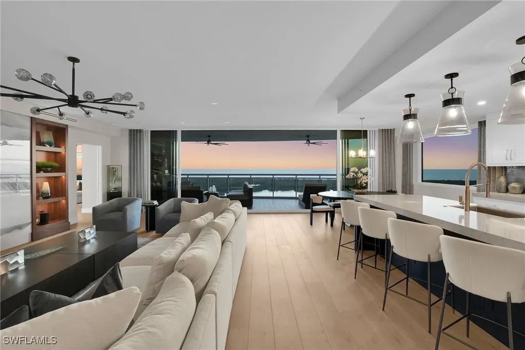 13945 Old Coast Road Naples FL 34110