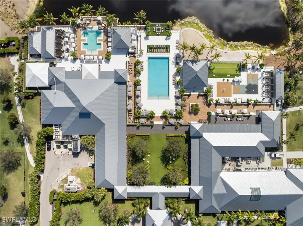 13945 Old Coast Road Naples FL 34110