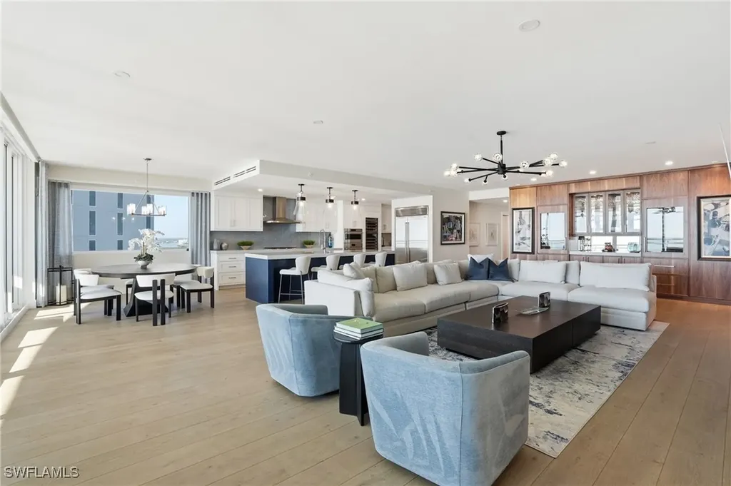 13945 Old Coast Road Naples FL 34110