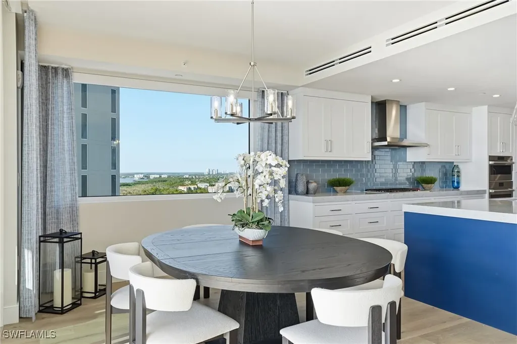 13945 Old Coast Road Naples FL 34110