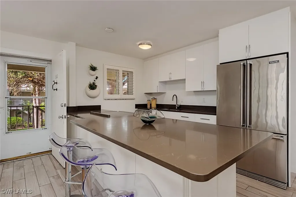 545 Broad Avenue S Naples FL 34102