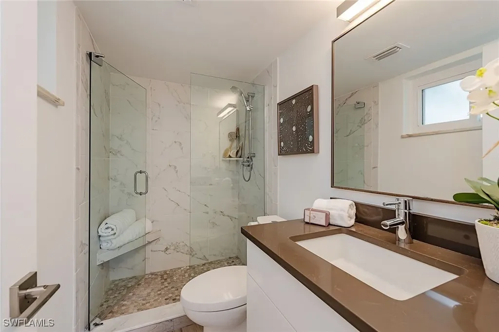 545 Broad Avenue S Naples FL 34102