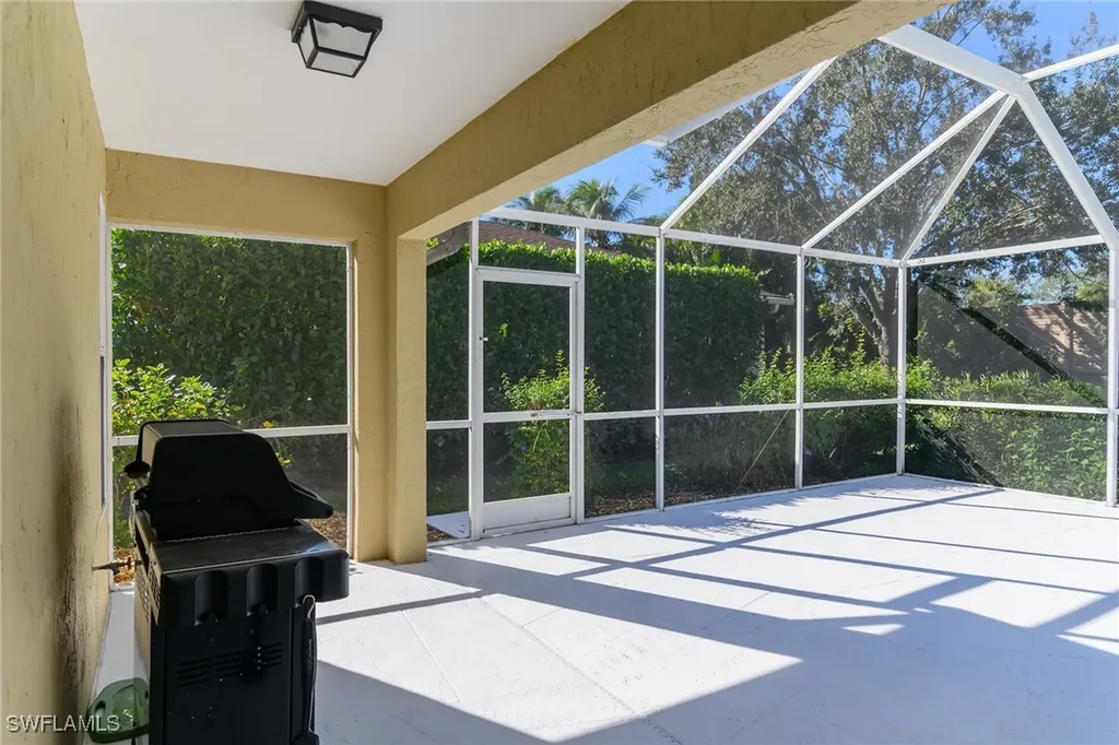789 Coldstream Court Naples FL 34104