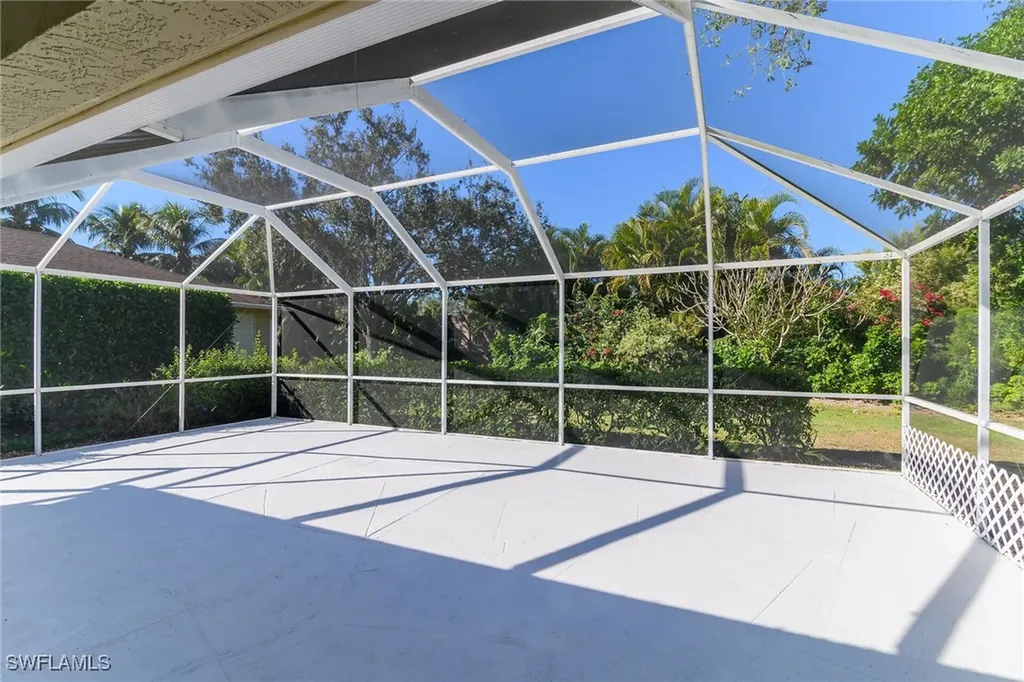 789 Coldstream Court Naples FL 34104