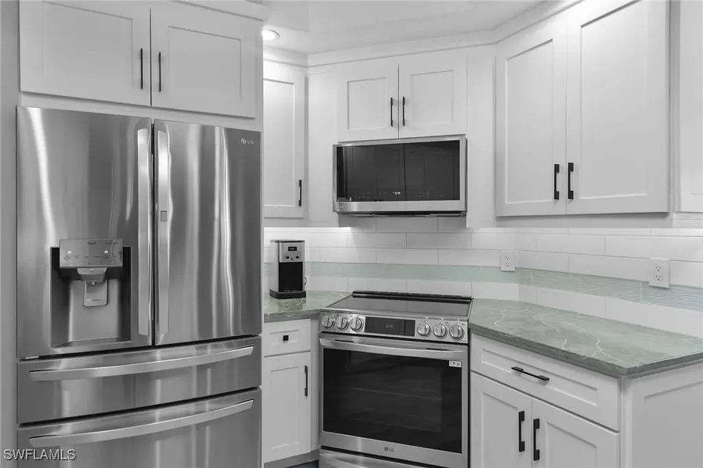 789 Coldstream Court Naples FL 34104