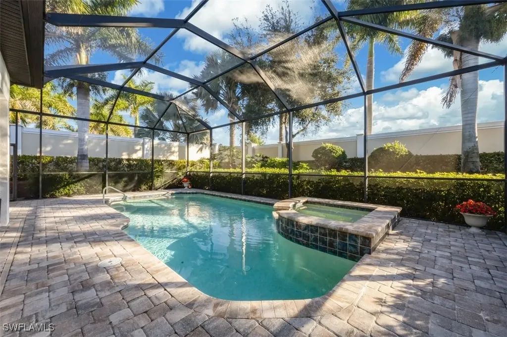 7222 Wilton Drive Naples FL 34109