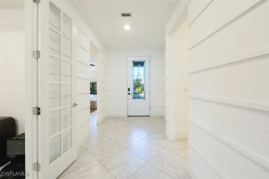 7222 Wilton Drive Naples FL 34109