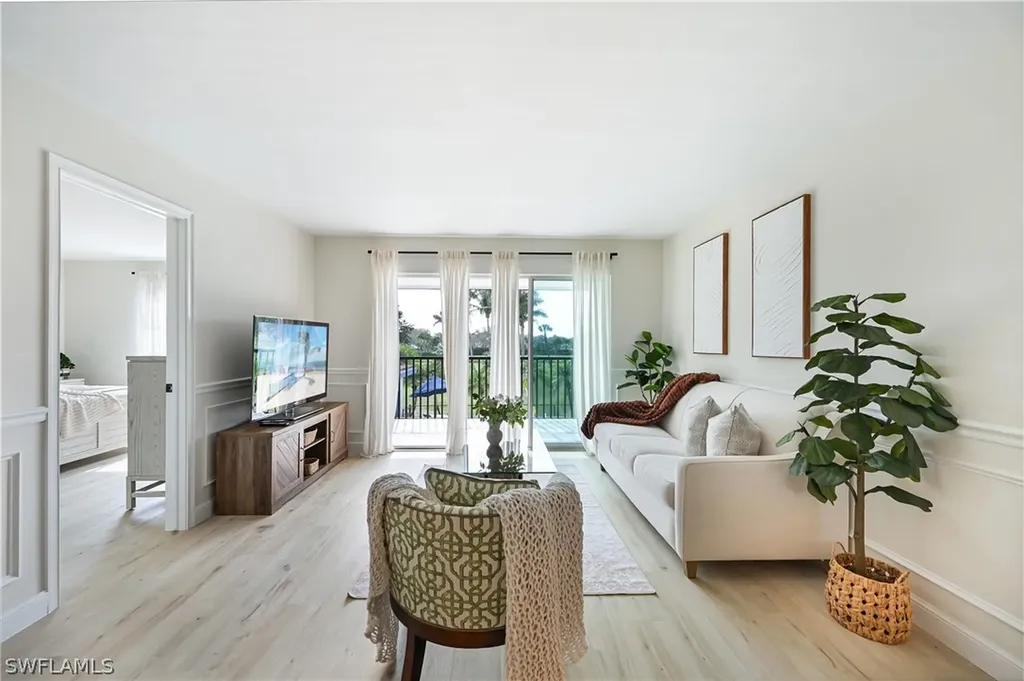 190 Pebble Beach Boulevard Naples FL 34113