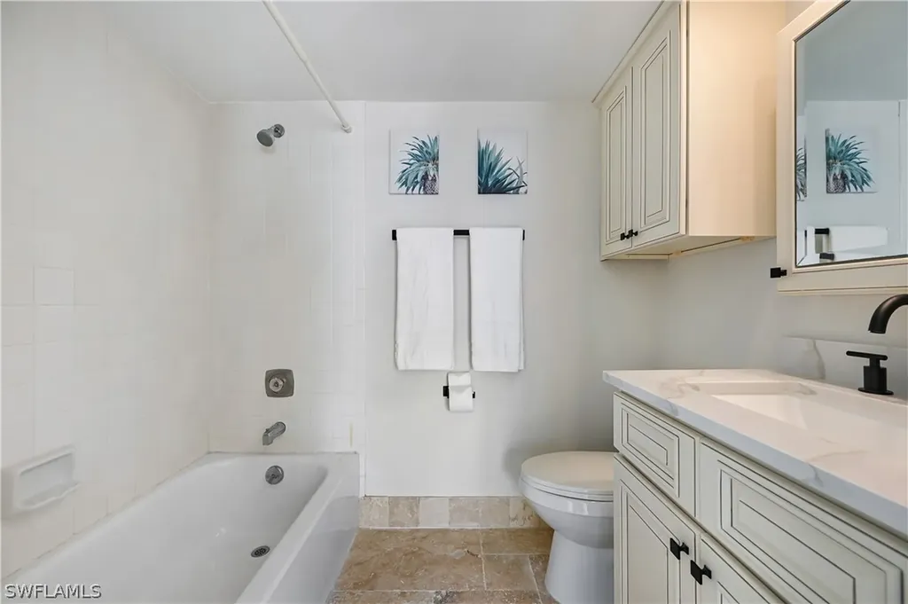 190 Pebble Beach Boulevard Naples FL 34113