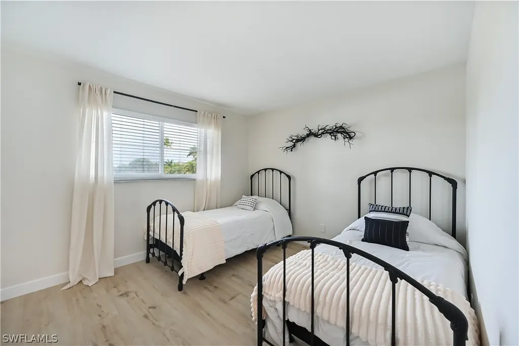 190 Pebble Beach Boulevard Naples FL 34113