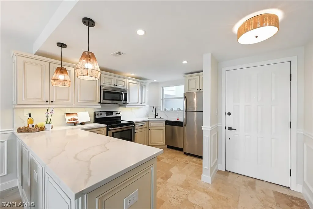 190 Pebble Beach Boulevard Naples FL 34113