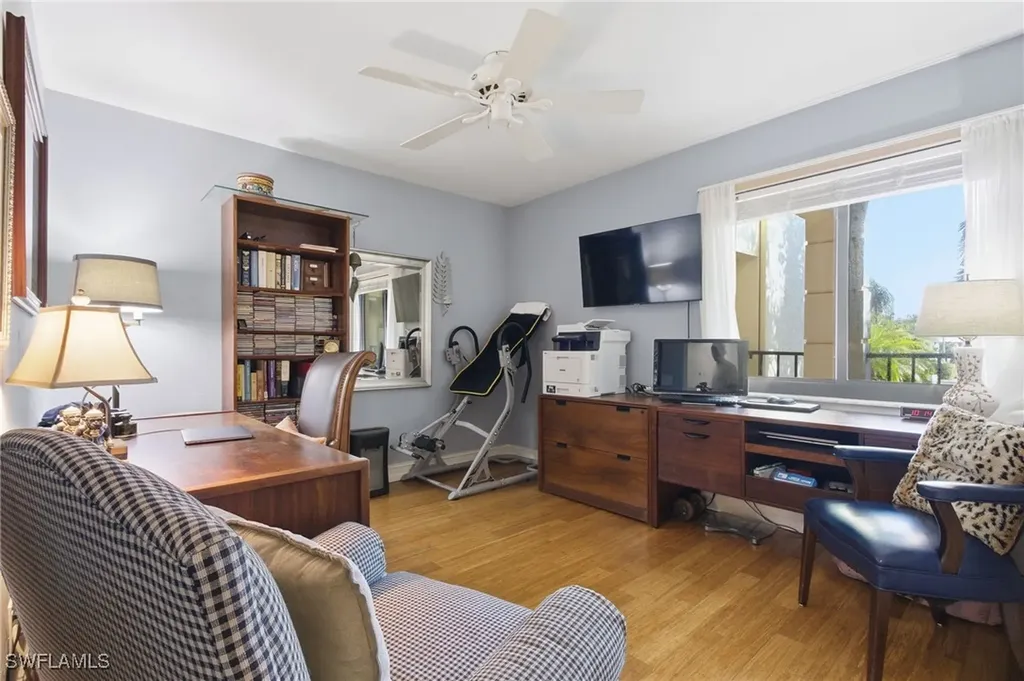 228 Fox Glen Drive Naples FL 34104