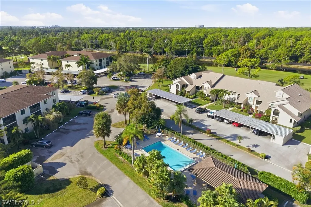 228 Fox Glen Drive Naples FL 34104