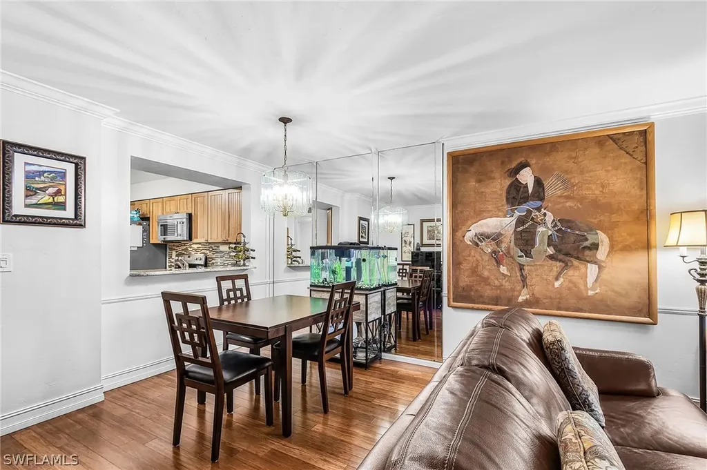 228 Fox Glen Drive Naples FL 34104