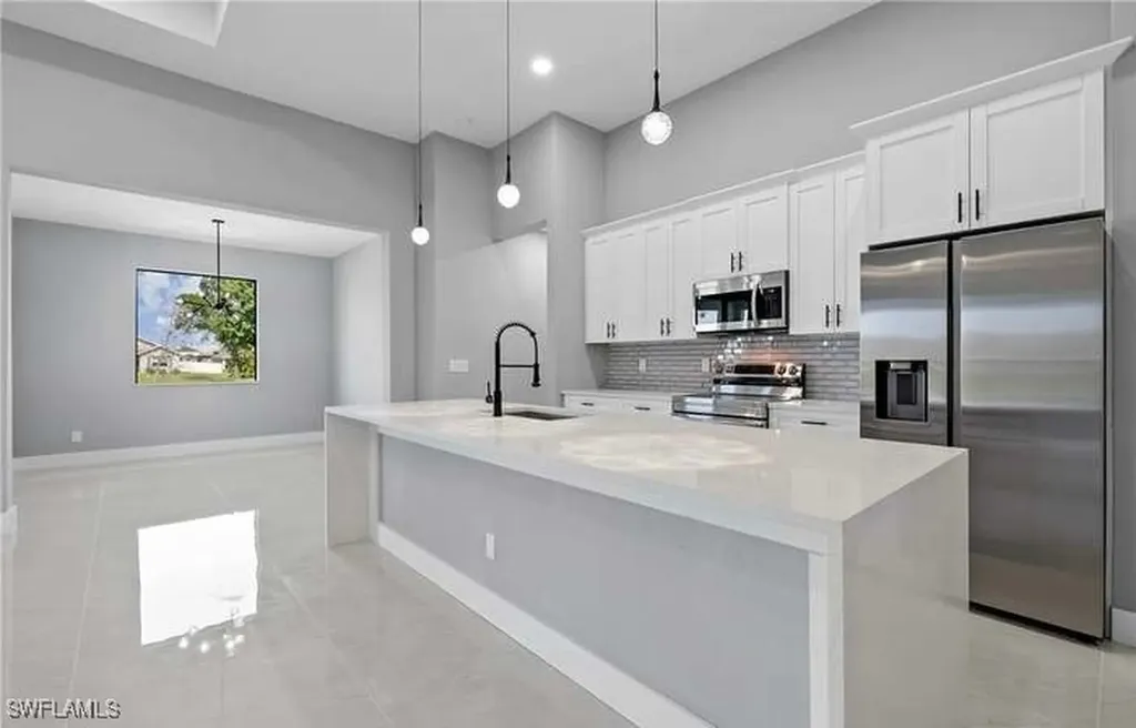 324 El Dorado Boulevard S Cape Coral FL 33991