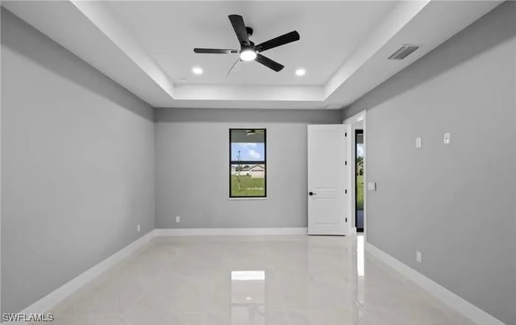 324 El Dorado Boulevard S Cape Coral FL 33991