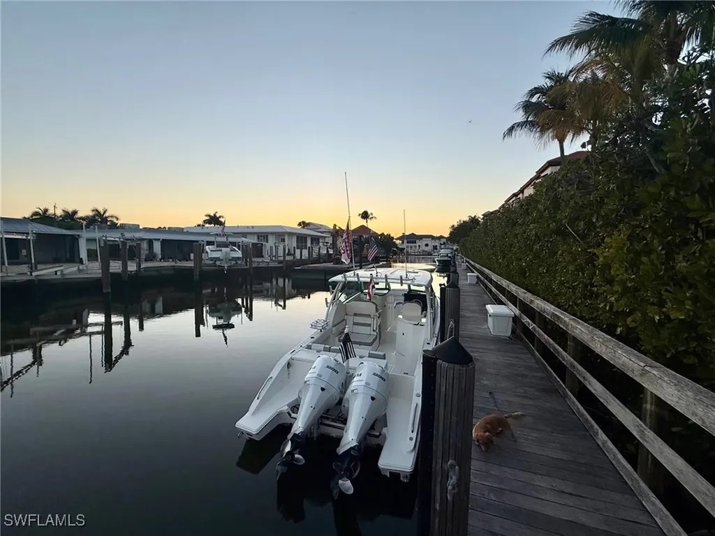 1500 5th Avenue S Naples FL 34102