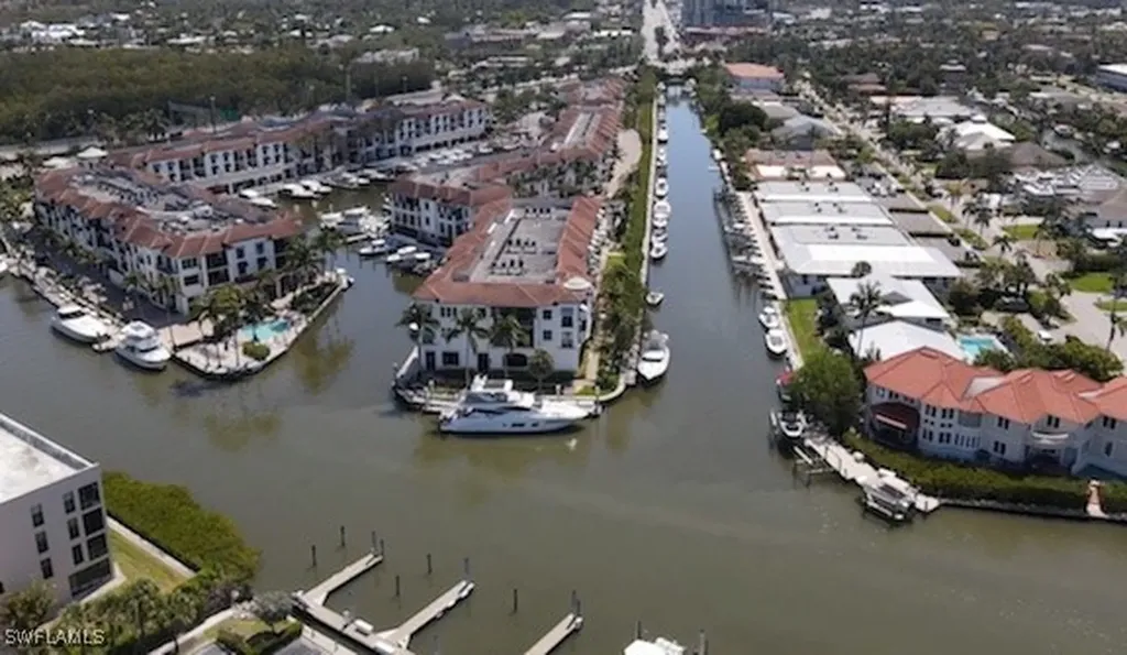 1500 5th Avenue S Naples FL 34102