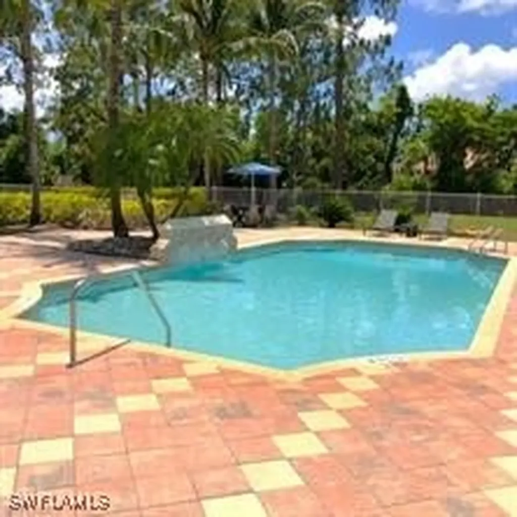 8285 Ibis Club Drive Naples FL 34104