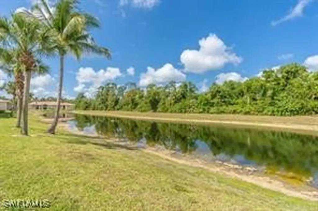 8285 Ibis Club Drive Naples FL 34104