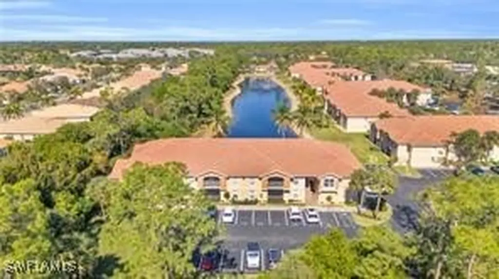 8285 Ibis Club Drive Naples FL 34104