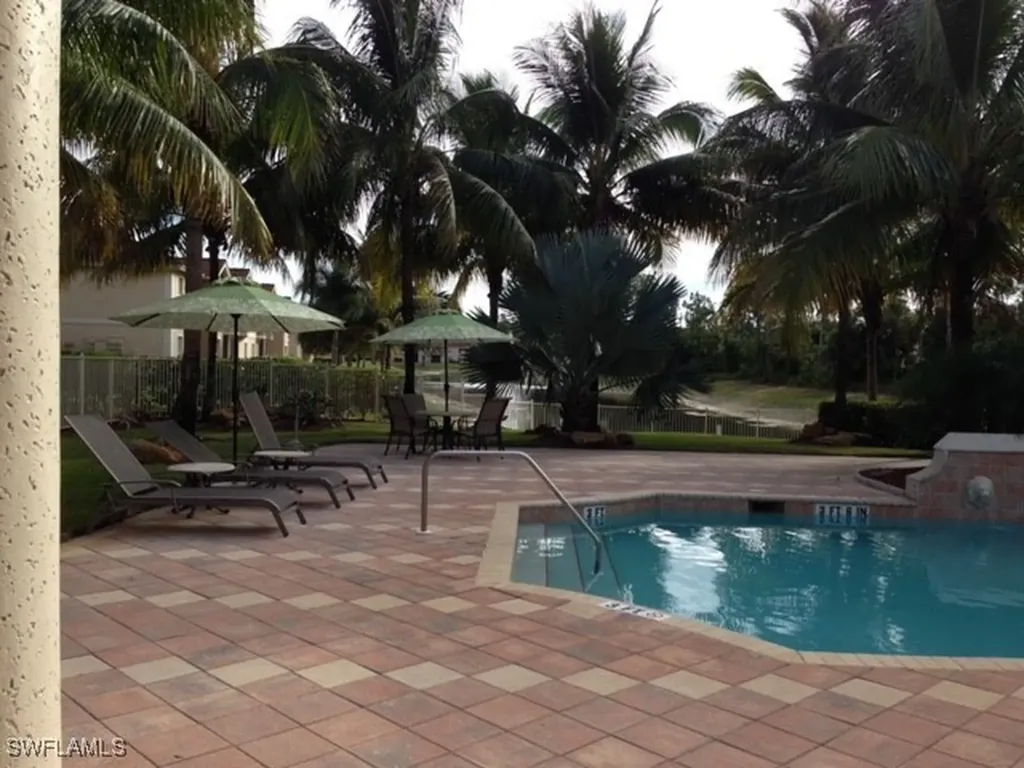 8285 Ibis Club Drive Naples FL 34104