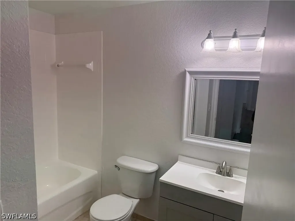 8285 Ibis Club Drive Naples FL 34104