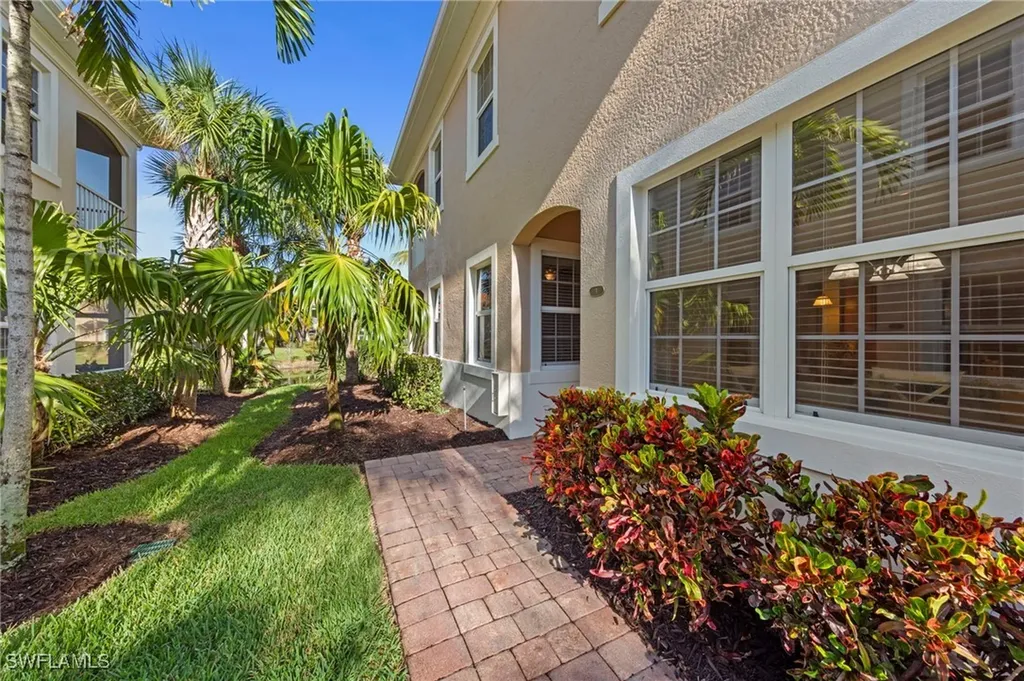 28063 Sosta Lane Bonita Springs FL 34135