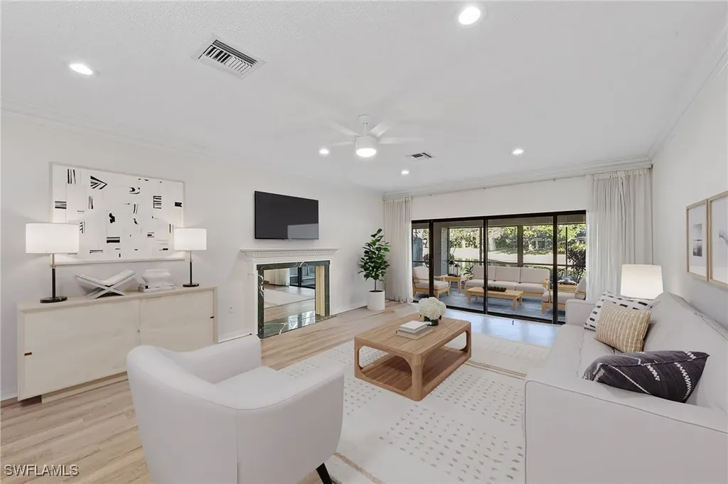 405 Arbor Lake Drive Naples FL 34110