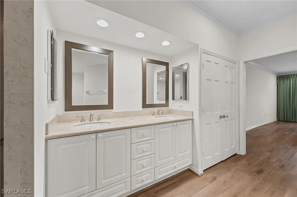 405 Arbor Lake Drive Naples FL 34110
