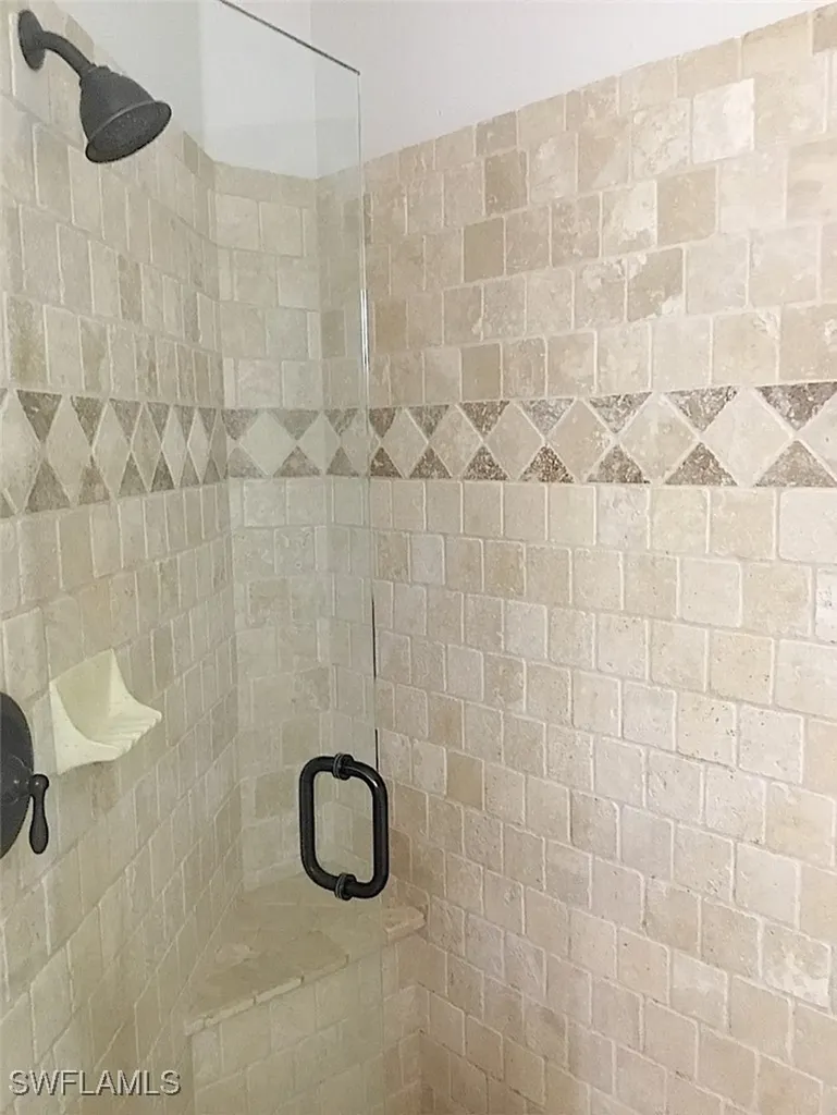 2200 Arielle Drive Naples FL 34109