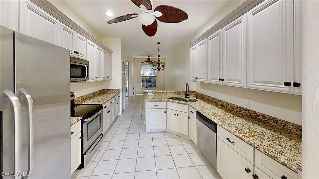 2200 Arielle Drive Naples FL 34109