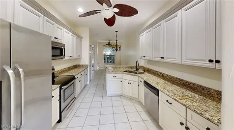 2200 Arielle Drive Naples FL 34109
