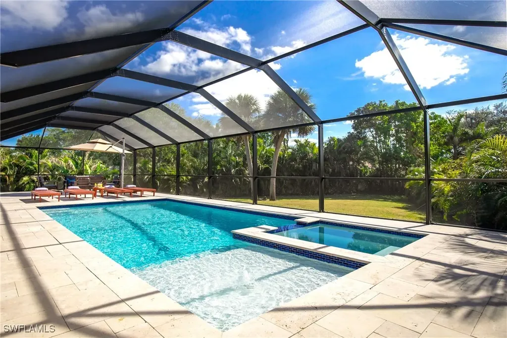 102 Sharwood Drive Naples FL 34110