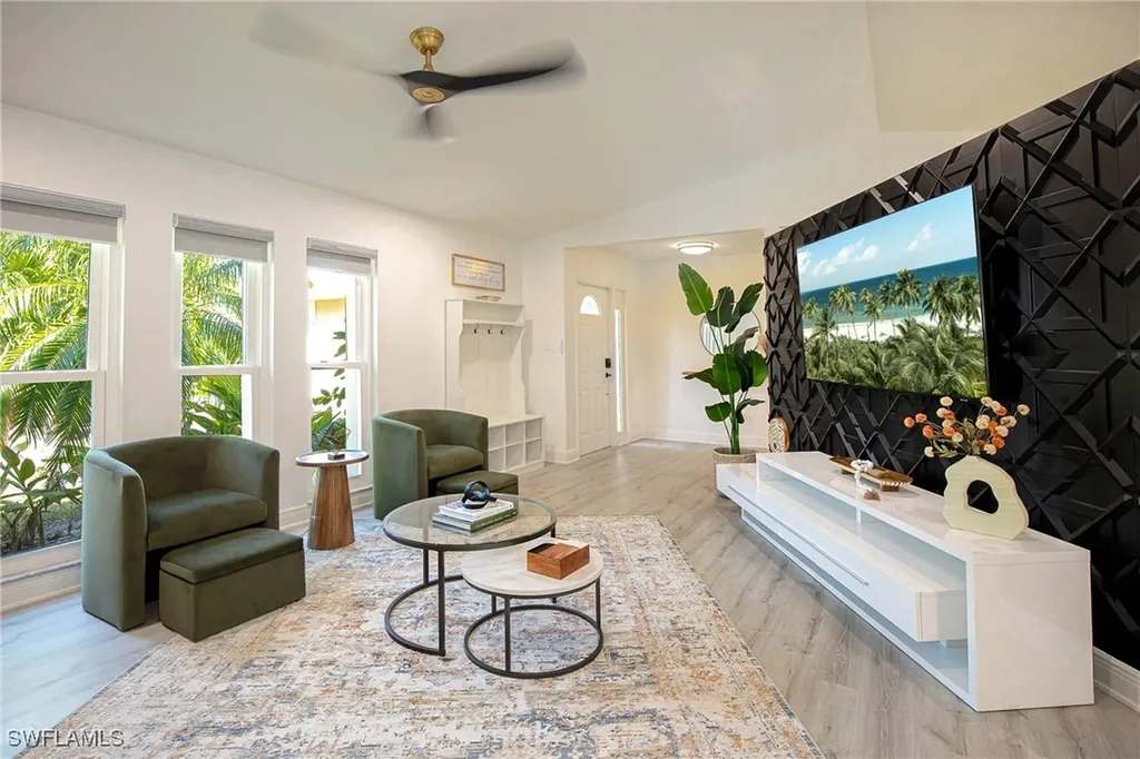 102 Sharwood Drive Naples FL 34110