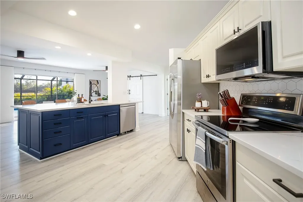 102 Sharwood Drive Naples FL 34110