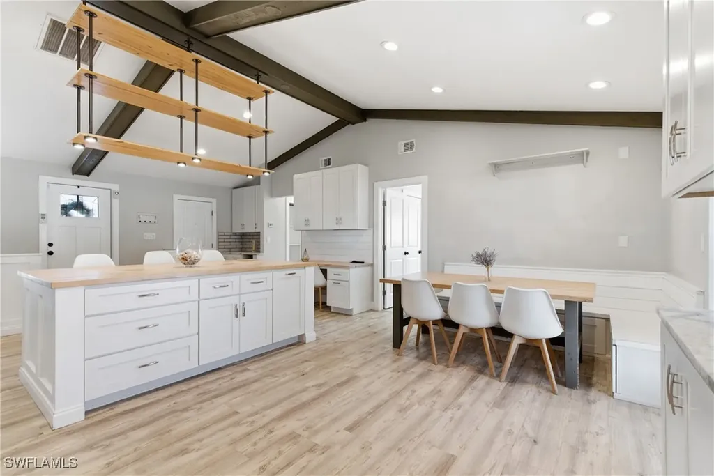 3612 SW 6th Place Cape Coral FL 33914