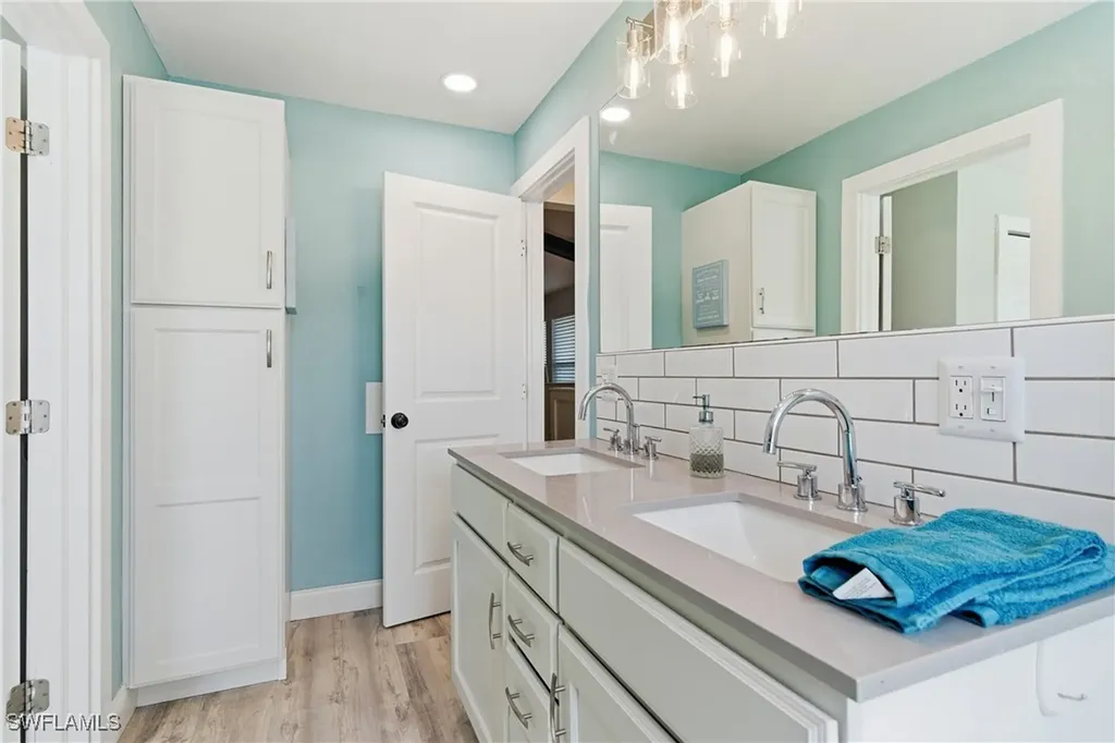 3612 SW 6th Place Cape Coral FL 33914