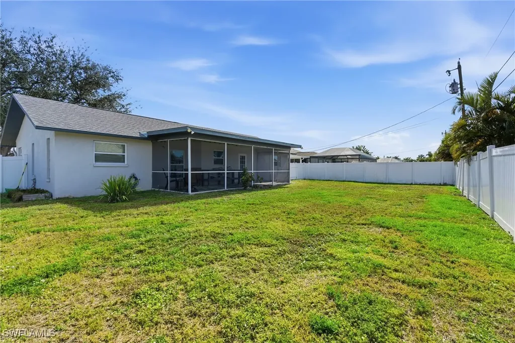 3612 SW 6th Place Cape Coral FL 33914