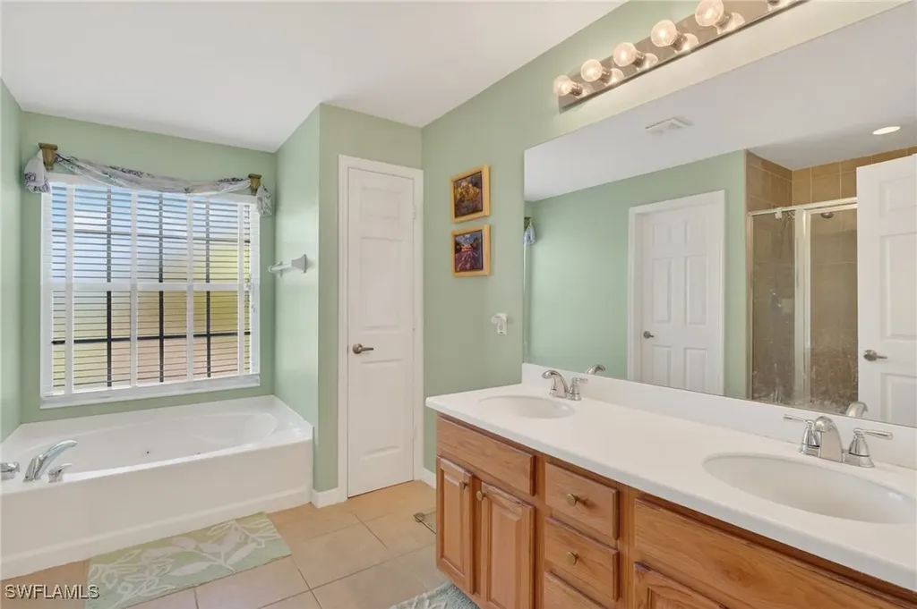 2787 Orange Grove Trail E Naples FL 34120