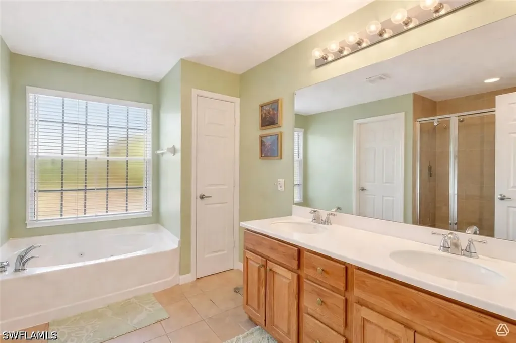 2787 Orange Grove Trail E Naples FL 34120