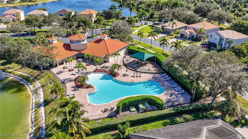 2787 Orange Grove Trail E Naples FL 34120