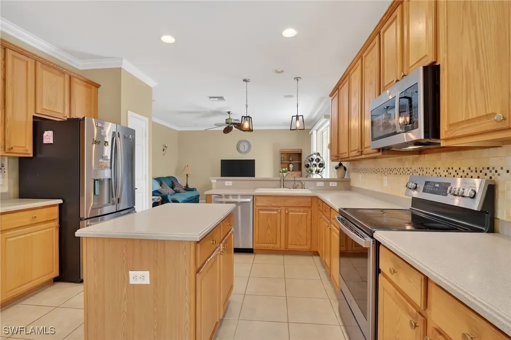 2787 Orange Grove Trail E Naples FL 34120