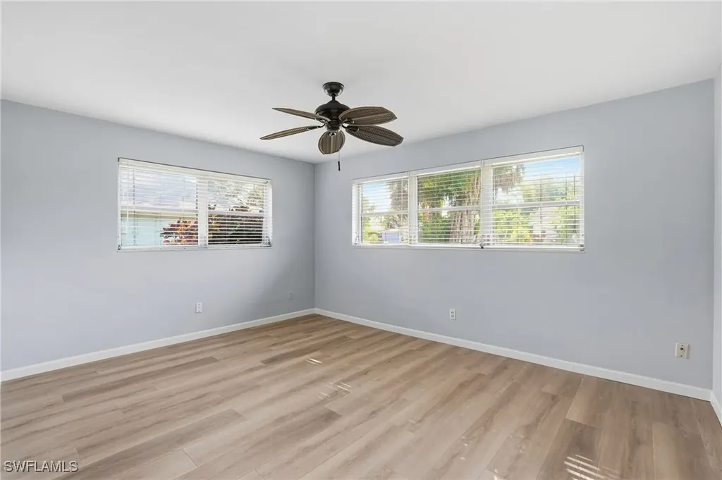 169 Viking Way Naples FL 34110