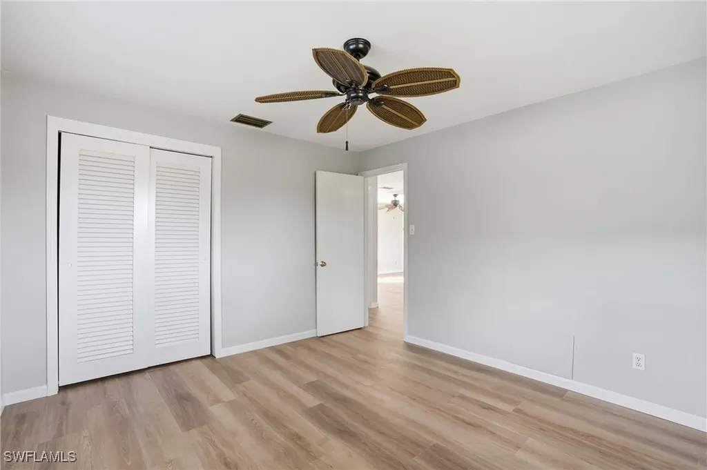 169 Viking Way Naples FL 34110