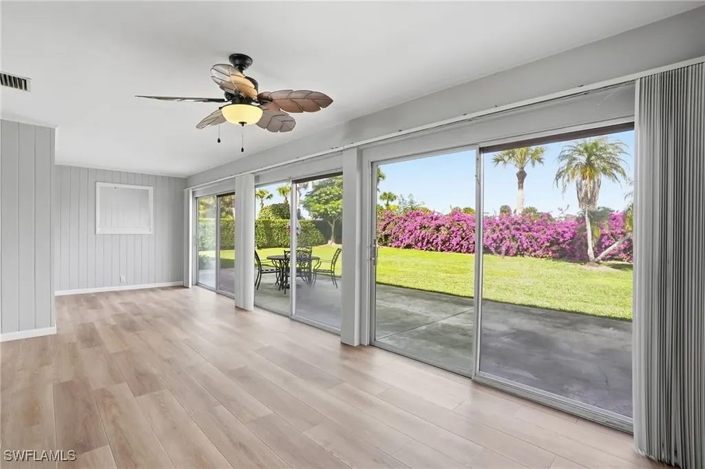 169 Viking Way Naples FL 34110