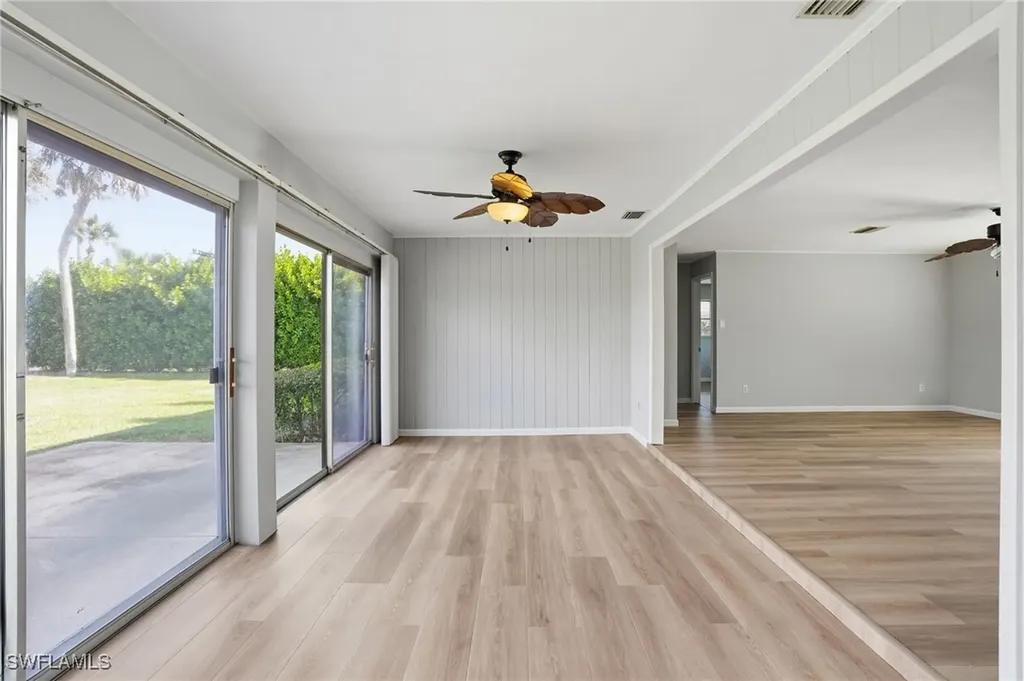 169 Viking Way Naples FL 34110