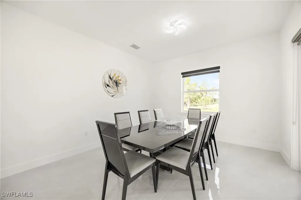 909 8th Street SE Naples FL 34117