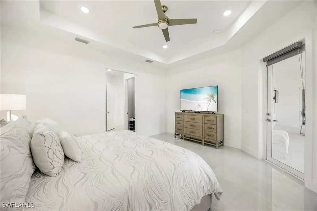 909 8th Street SE Naples FL 34117