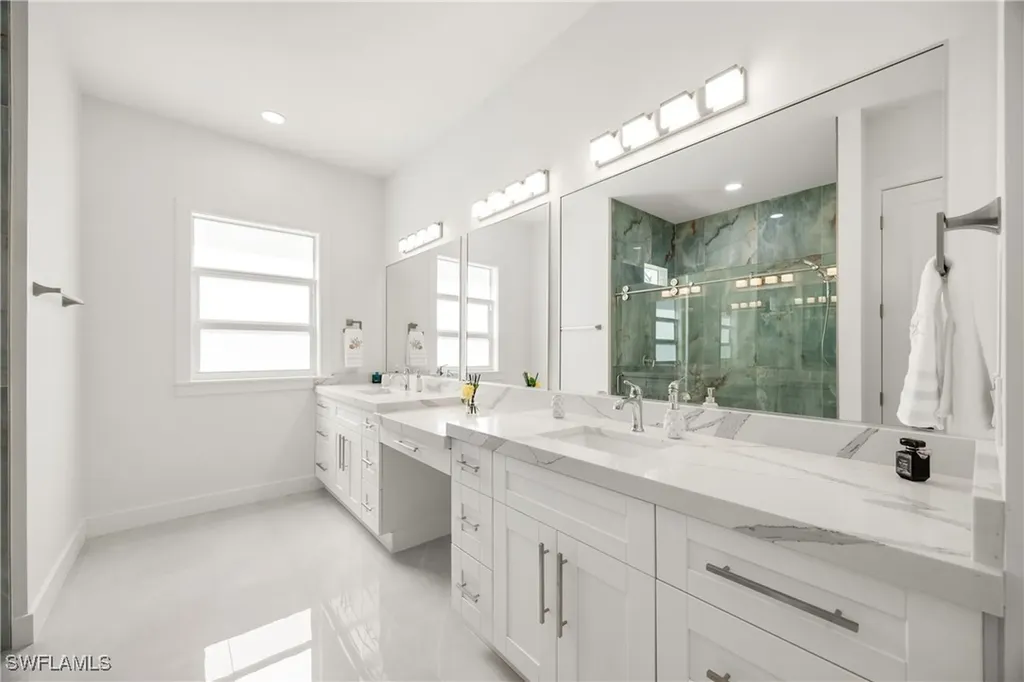 909 8th Street SE Naples FL 34117